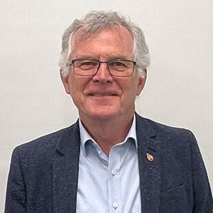 Dr Andrew Barnden, GAICD, AALIA, Director